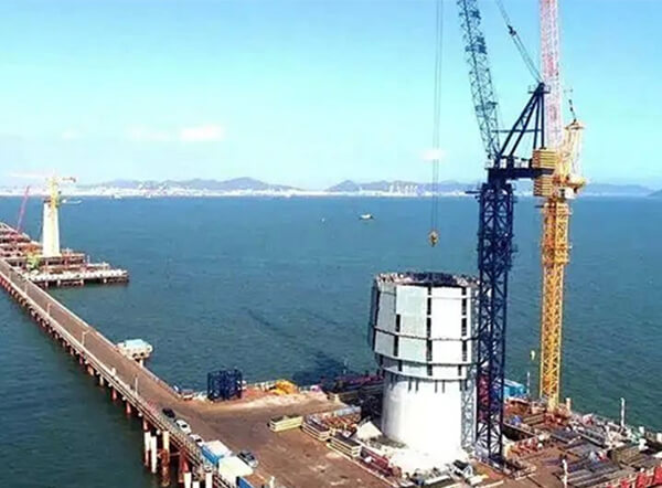 全國公路重大工程—黃茅?？绾Ｍǖ?> 
              </div>
            <p>全國公路重大工程—黃茅海跨海通道</p>
            </a>
          </li>
         
          <li  aos=