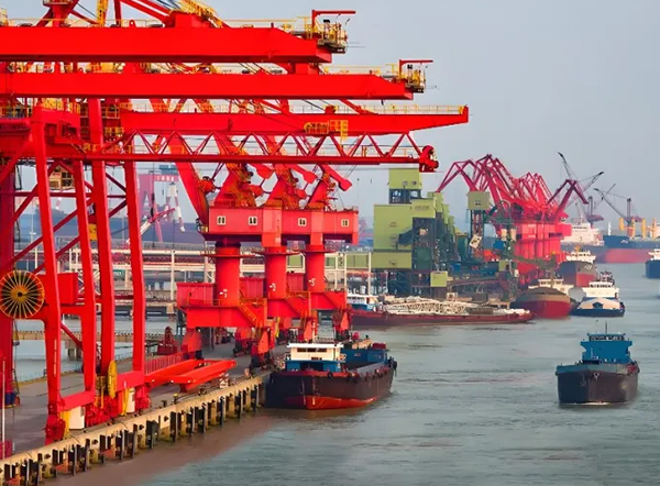 泰州港動(dòng)態(tài)稱重管理系統(tǒng)進(jìn)場(chǎng)施工，開啟高效作業(yè)新時(shí)代！