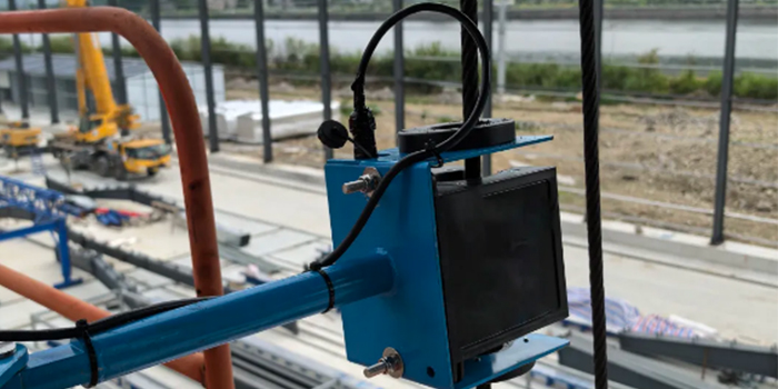 非標(biāo)定制項(xiàng)目之浙江寧波制梁場(chǎng)龍門(mén)吊結(jié)構(gòu)健康監(jiān)測(cè)系統(tǒng)！