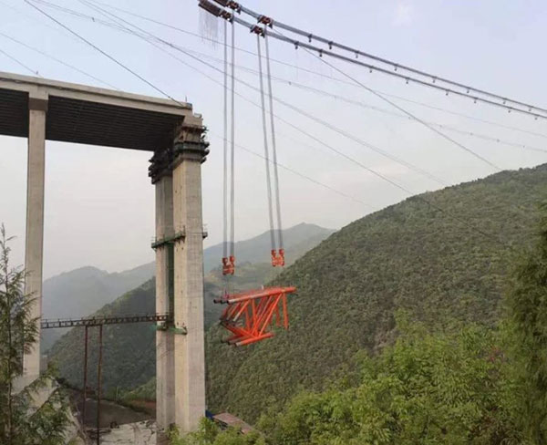 1671180672582453.jpg 纜索式起重機集中智能控制系統(tǒng)