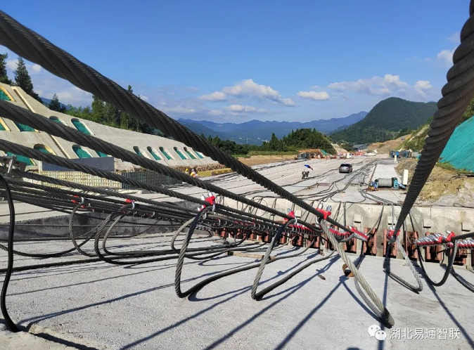 結(jié)緣世界之最—雙堡特大橋纜索吊智能控制系統(tǒng)進(jìn)場施工！