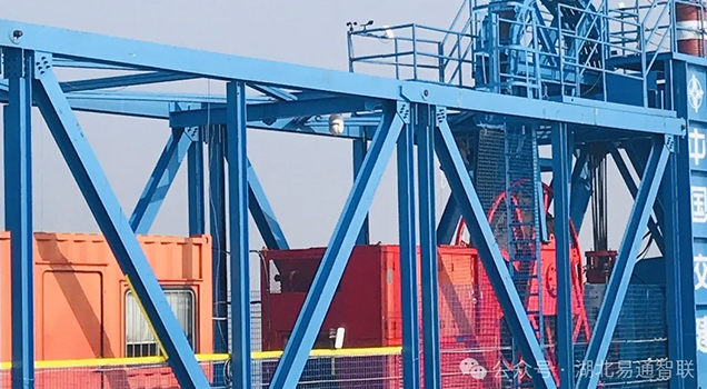 “易通智聯(lián)”智能監(jiān)測系統(tǒng)助力龍?zhí)洞髽蚬こ淌┕ぃＹR大橋主體合龍圓滿成功！